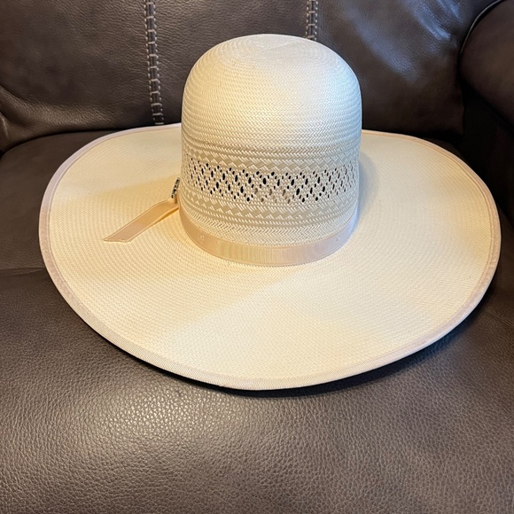 Tony Lama 10X Straw Cowboy Hat Open Crown main image 7